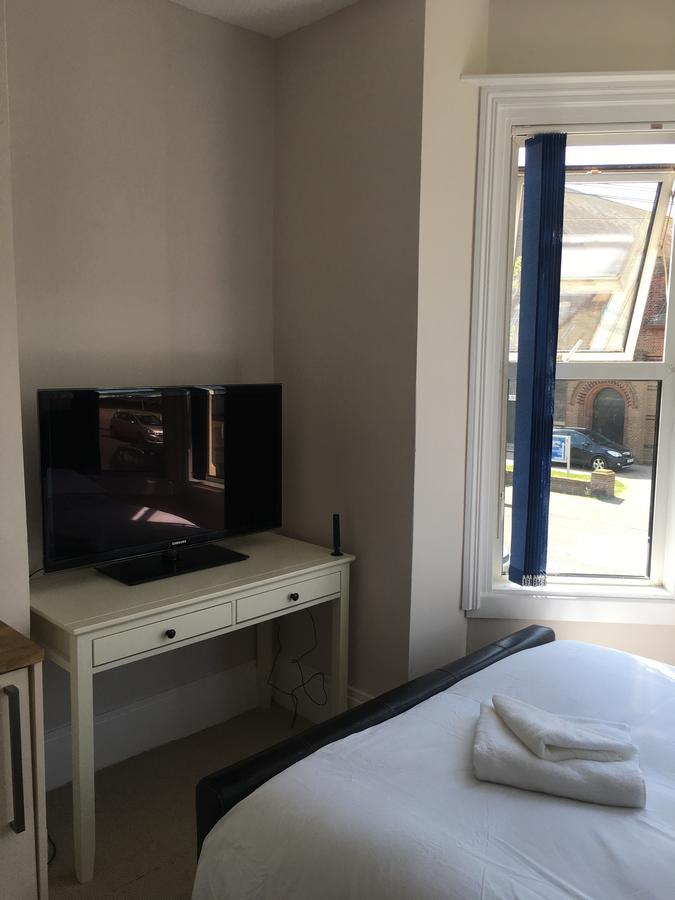 Hôtel Elris Essex House à Clacton-on-Sea Extérieur photo